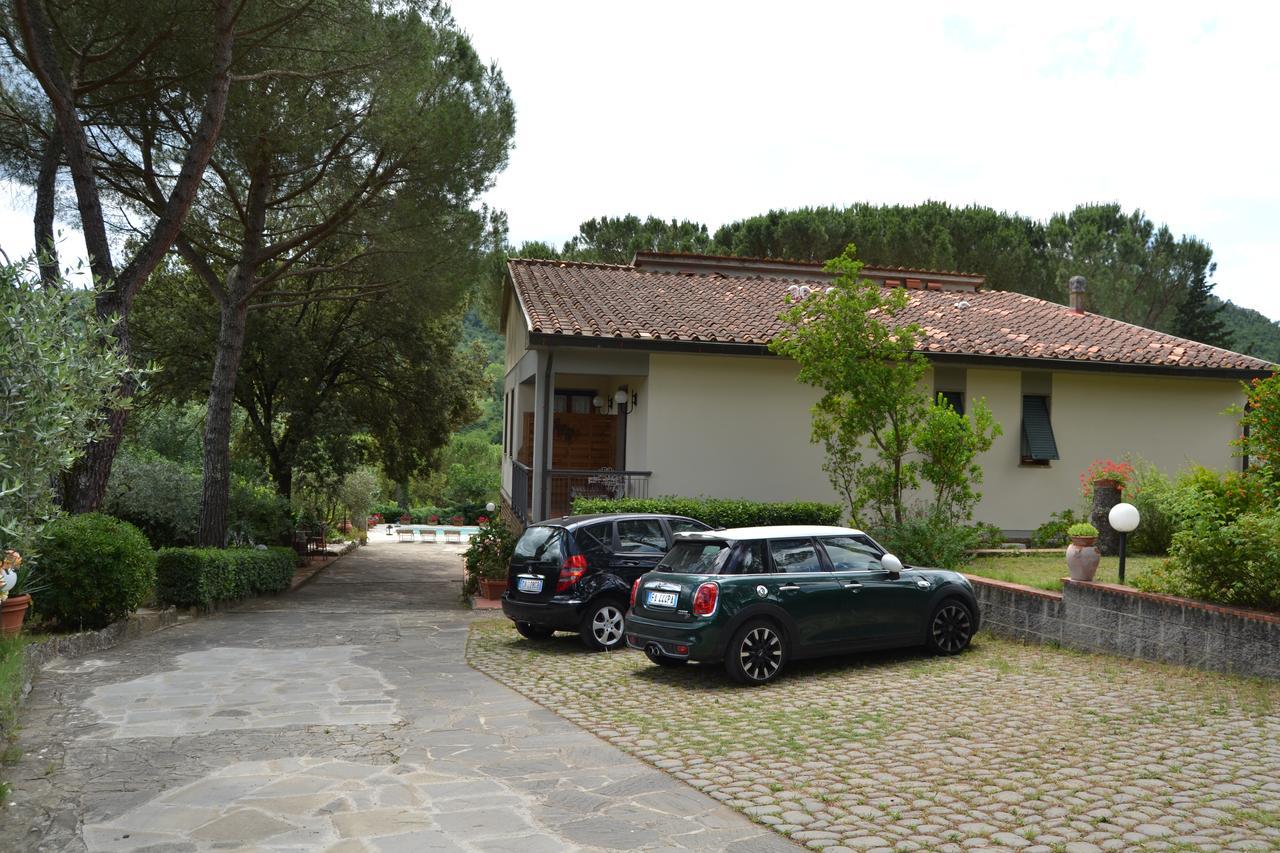 B&B Villa Il Poggiolino Molino del Piano Екстериор снимка