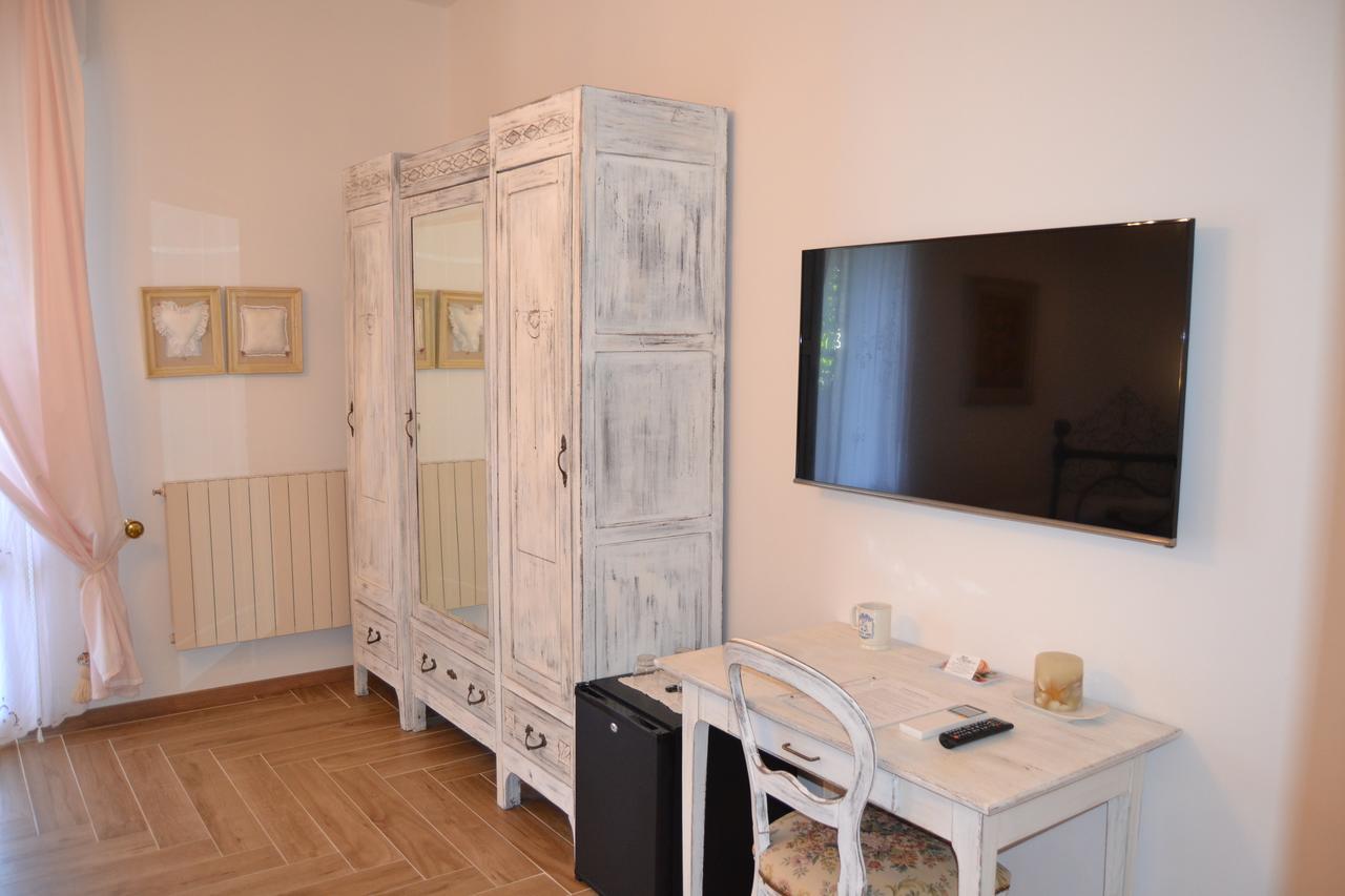 B&B Villa Il Poggiolino Molino del Piano Екстериор снимка